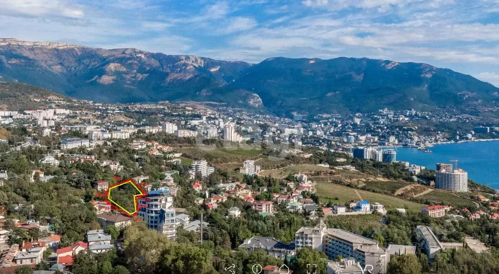 Участок в Крым, Ялта муниципальный округ, Ливадия пгт ул. Батурина ... - Фото 2