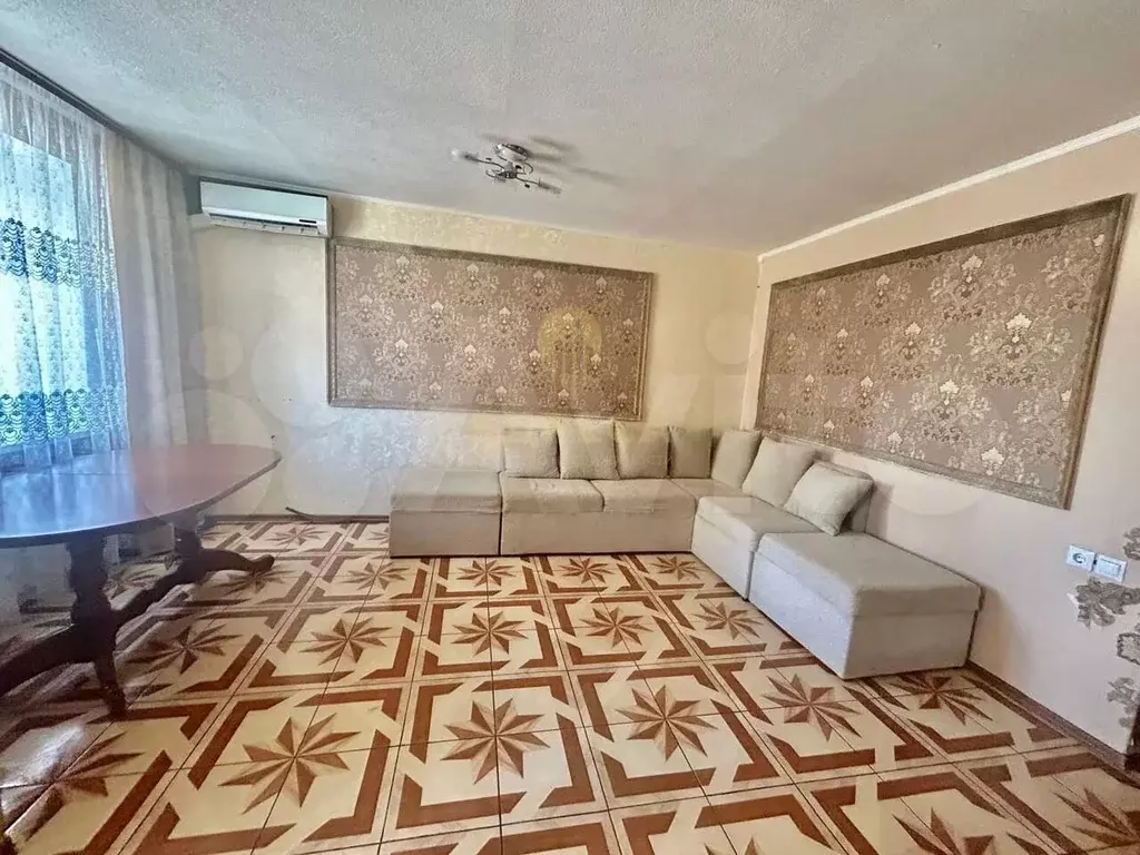 2-к. квартира, 59 м, 2/5 эт. - Фото 1