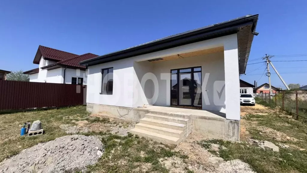 Дом в Краснодарский край, Крымск ул. Карла Либкнехта (87 м) - Фото 1