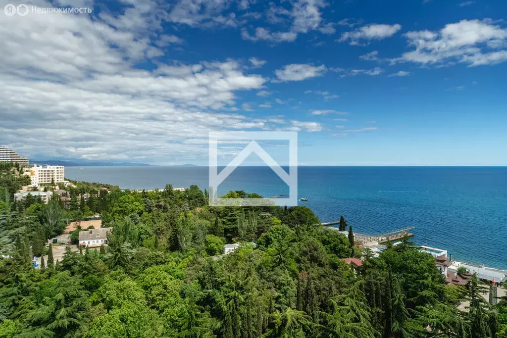 Квартира-студия: Алушта, Парковая улица, 7 (41 м) - Фото 1