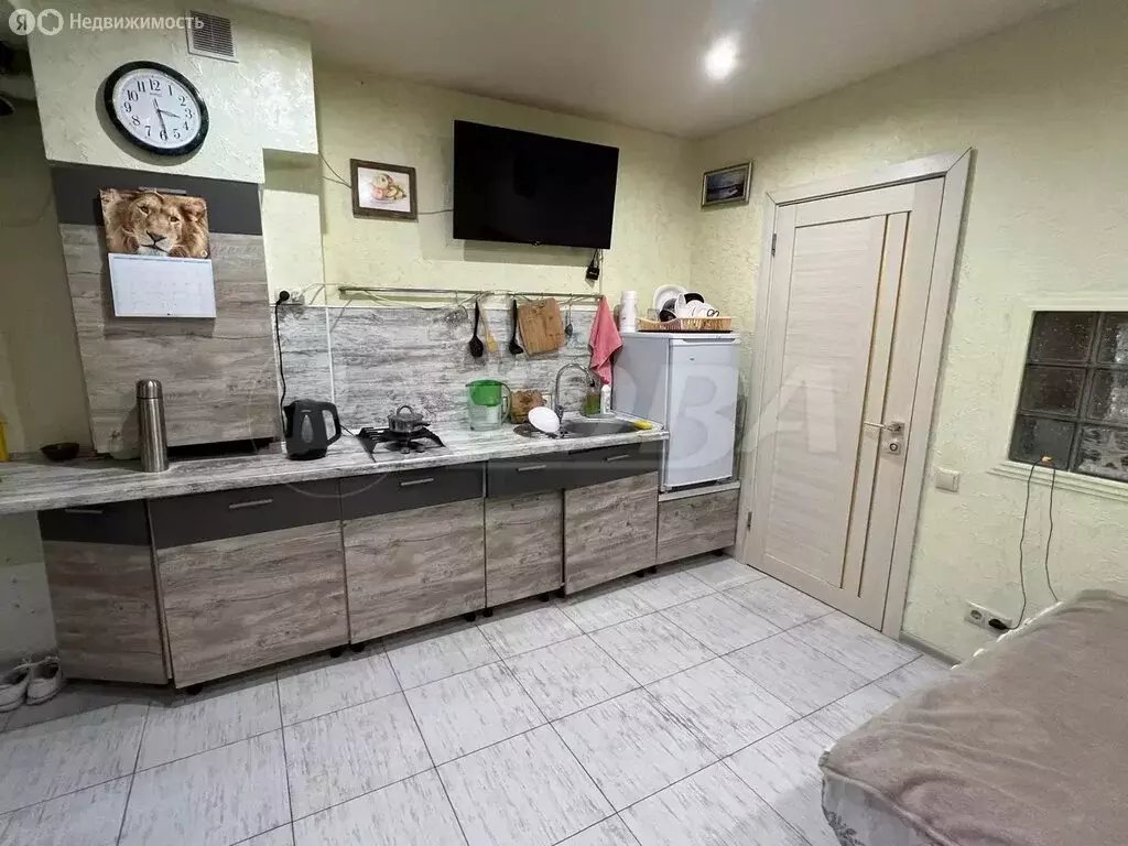 3-комнатная квартира: Сочи, микрорайон Новый Сочи, Клубничная улица, ... - Фото 1