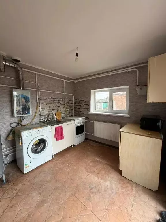 Дом в Ростовская область, с. Песчанокопское ул. Ленинградская, 42 (57 ... - Фото 1