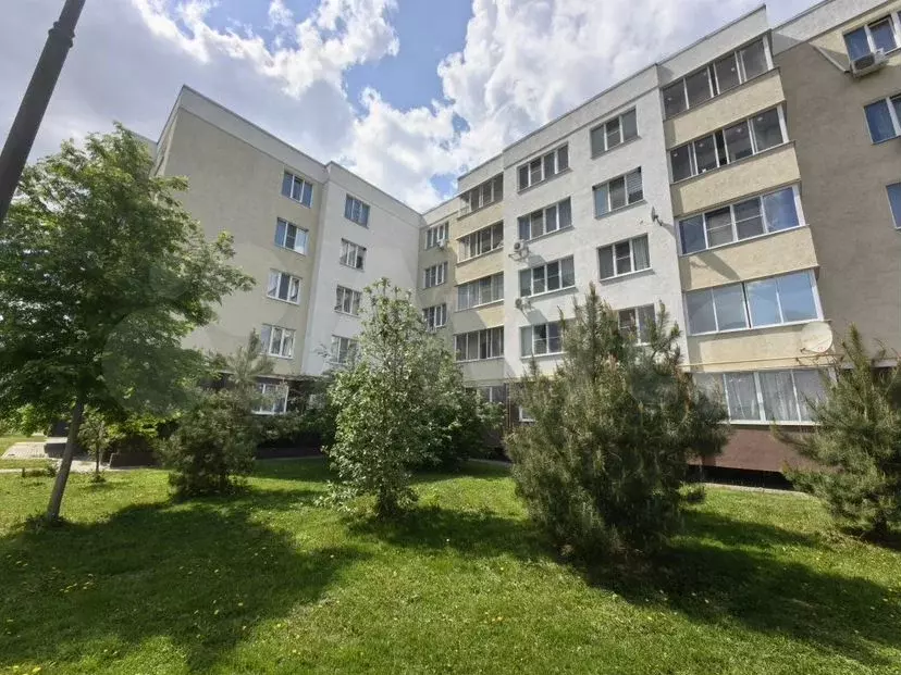 2-к. квартира, 60м, 3/5эт. - Фото 0