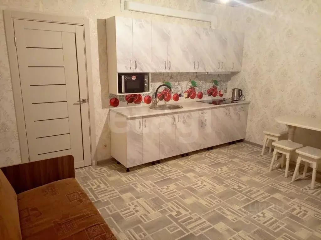 1-к кв. Тюменская область, Тюмень ул. Алматинская, 12 (40.7 м) - Фото 1