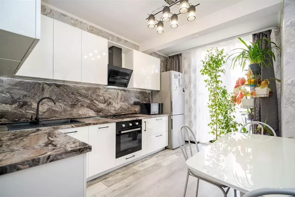 2-к. квартира, 59 м, 5/9 эт. - Фото 1