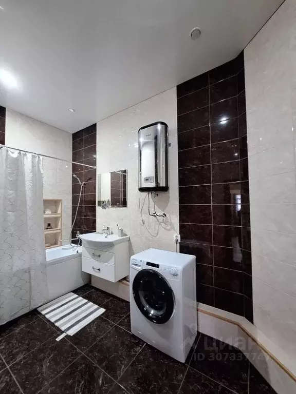 2-к кв. Курская область, Курск ул. Ленина, 17 (68.0 м) - Фото 1