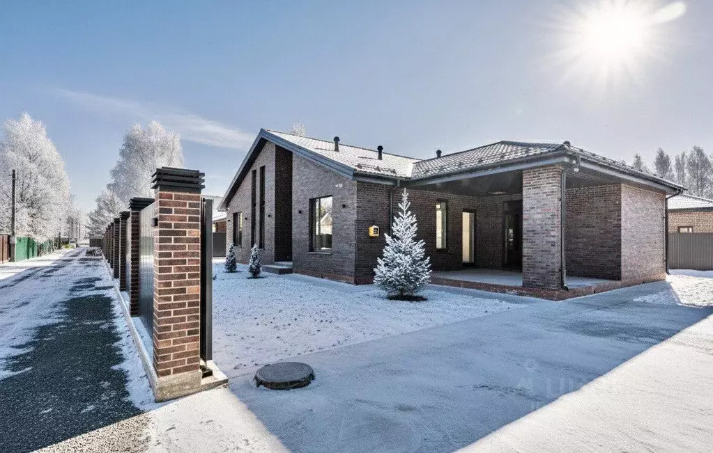 Дом в Татарстан, Зеленодольский район, Октябрьское с/пос, д. Ореховка ... - Фото 1