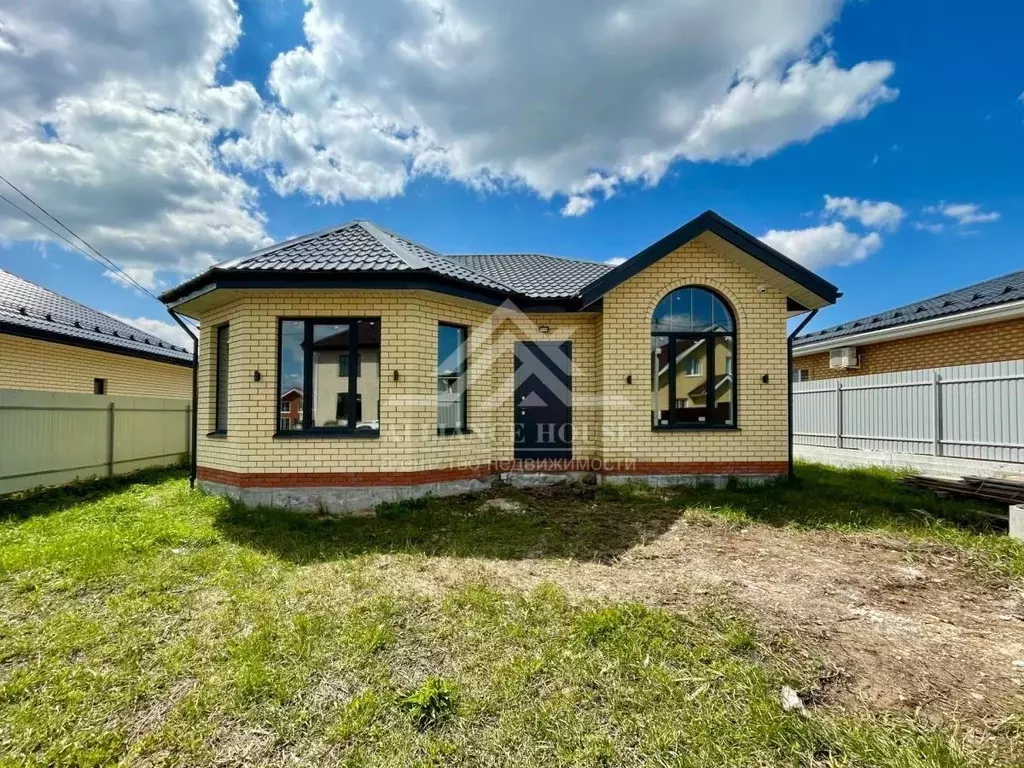 Дом в Татарстан, Пестречинский район, Богородское с/пос, д. Куюки ул. ... - Фото 1