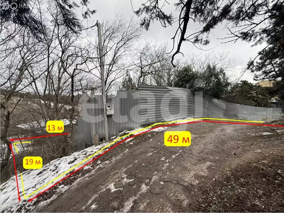 Участок в Никита, Оранжерейная улица (9 м) - Фото 1