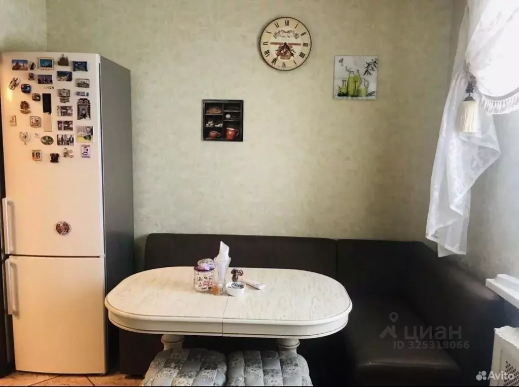 2-к кв. Московская область, Истра Пролетарская ул., 1 (63.0 м) - Фото 2