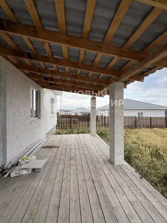 Дом в Свердловская область, Березовский муниципальный округ, пос. ... - Фото 1