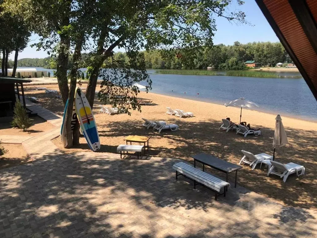 Помещение свободного назначения в Саратовская область, Энгельс ул. ... - Фото 1