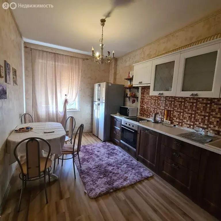 3-комнатная квартира: Пермь, Уфимская улица, 10А (90 м) - Фото 0