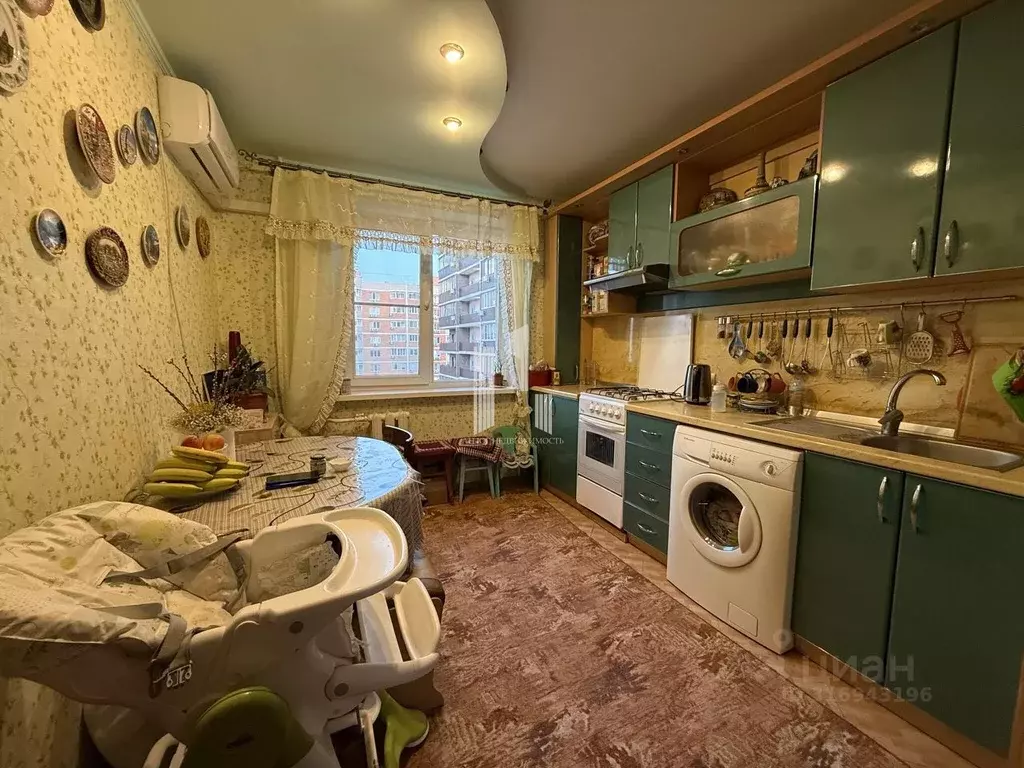 3-к кв. Краснодарский край, Новороссийск Пионерская ул., 21Б (62.0 м) - Фото 0