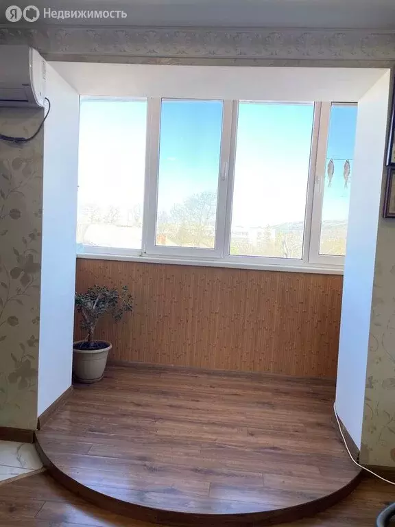 Квартира-студия: село Перевальное, Октябрьская улица, 42 (30 м) - Фото 0