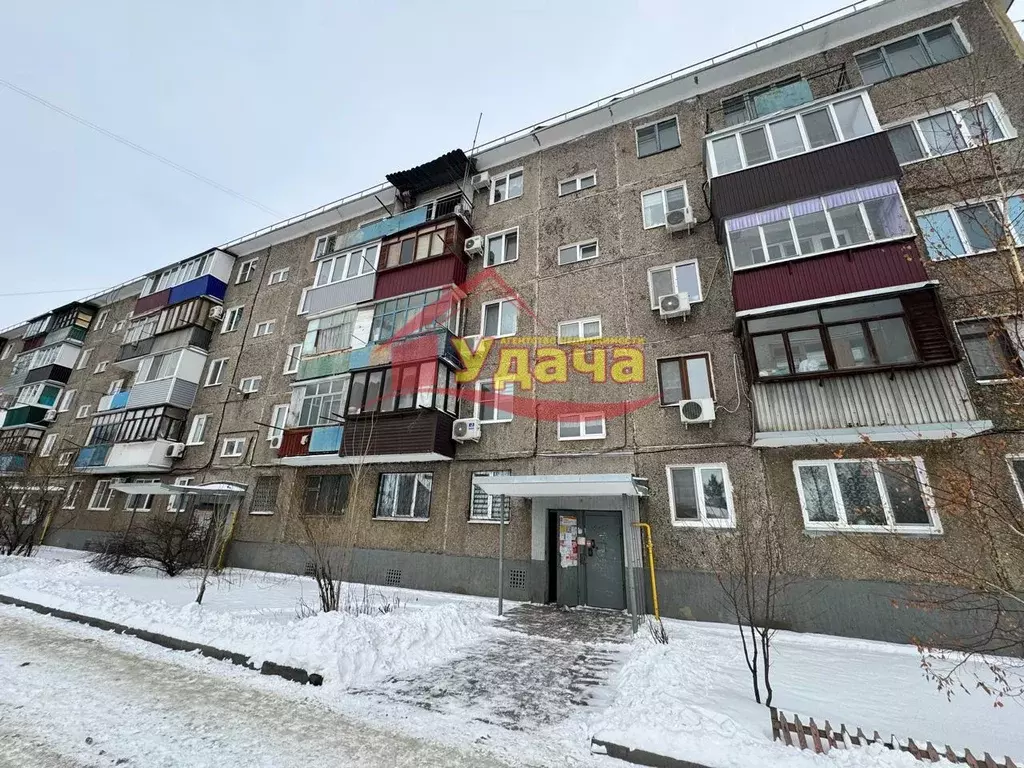 Квартира, 3 комнаты, 61.2 м - Фото 0