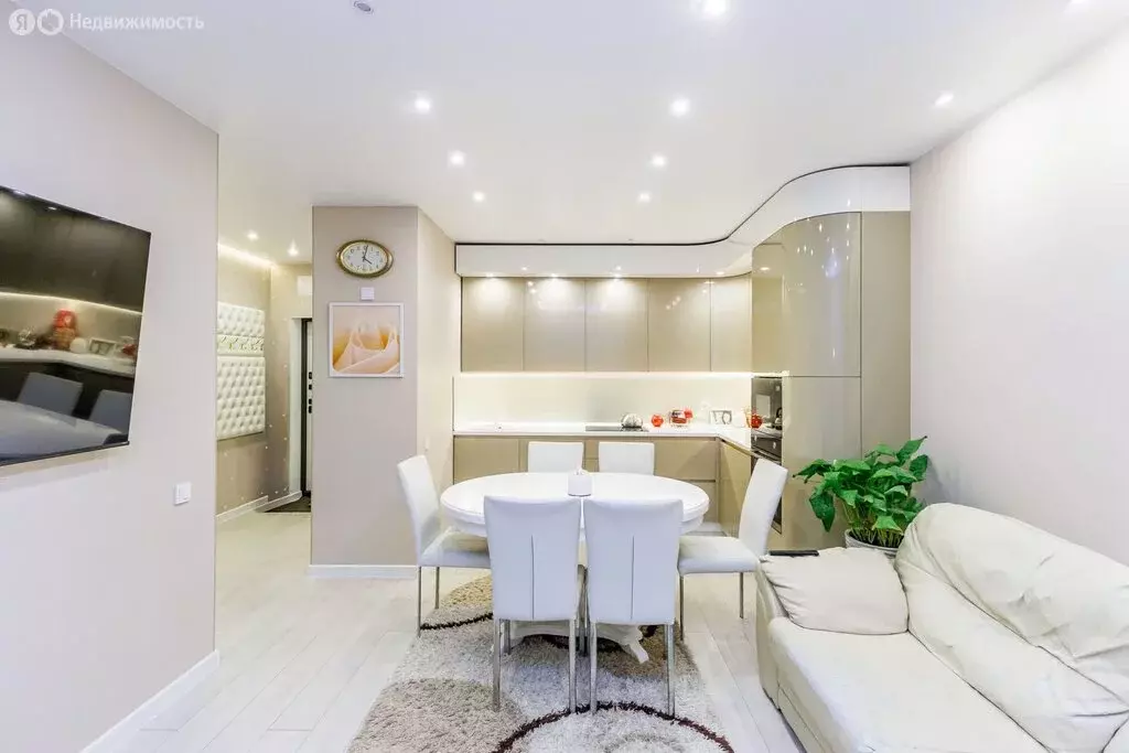 1-комнатная квартира: Тюмень, улица Андрея Кореневского, 11 (43.2 м) - Фото 2