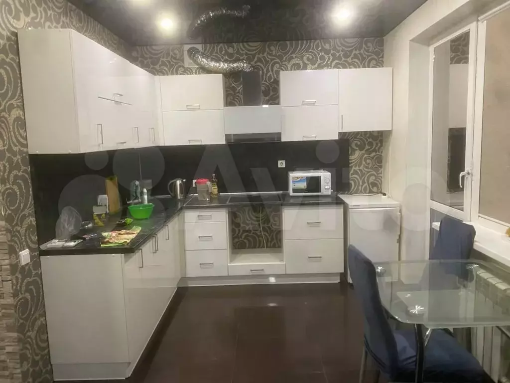 1-к. квартира, 40 м, 3/3 эт. - Фото 1