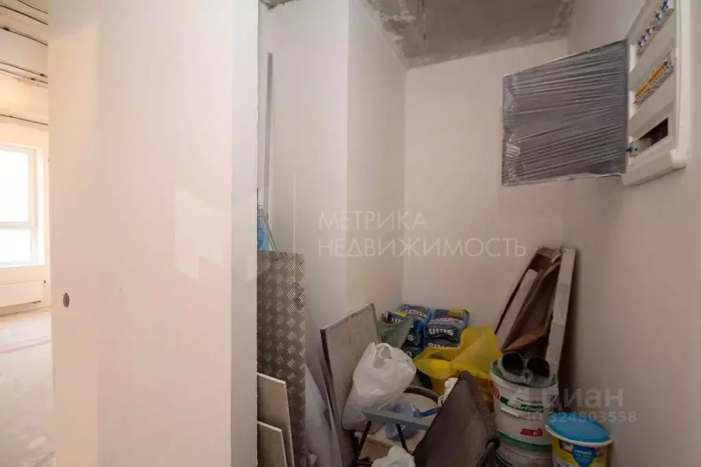 1-к кв. Тюменская область, Тюмень ул. Пожарных и Спасателей, 14 (42.6 ... - Фото 1