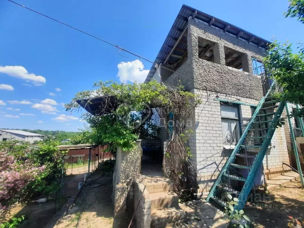 Дом в Волгоградская область, Городищенский район, Ерзовское городское ... - Фото 0