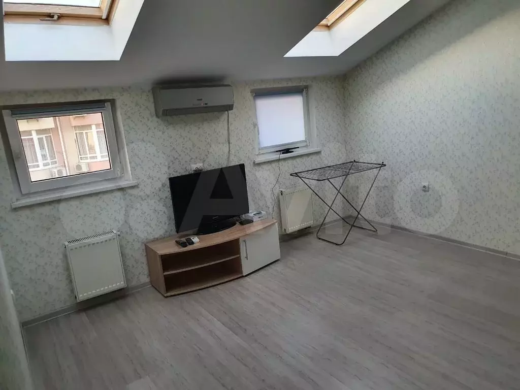 1-к. квартира, 33 м, 4/4 эт. - Фото 0