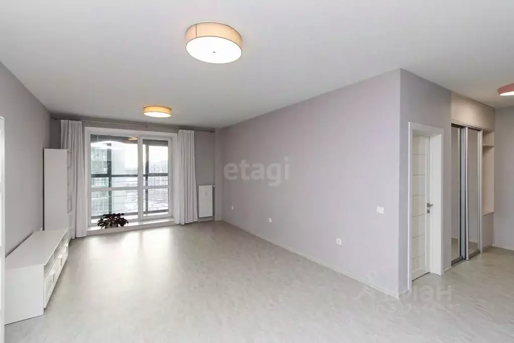 2-к кв. Тюменская область, Тюмень Полевая ул., 105 (65.0 м) - Фото 1