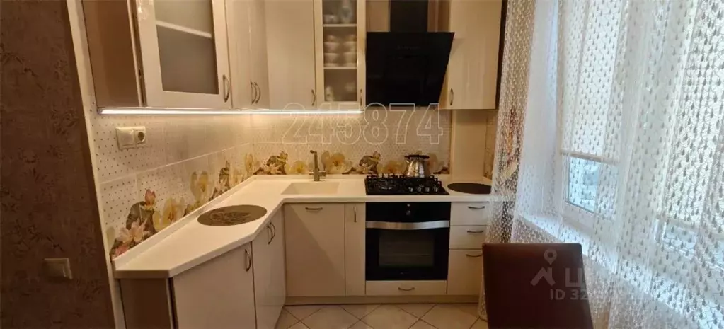 3-к кв. Москва ул. Генерала Антонова, 1 (64.0 м) - Фото 1