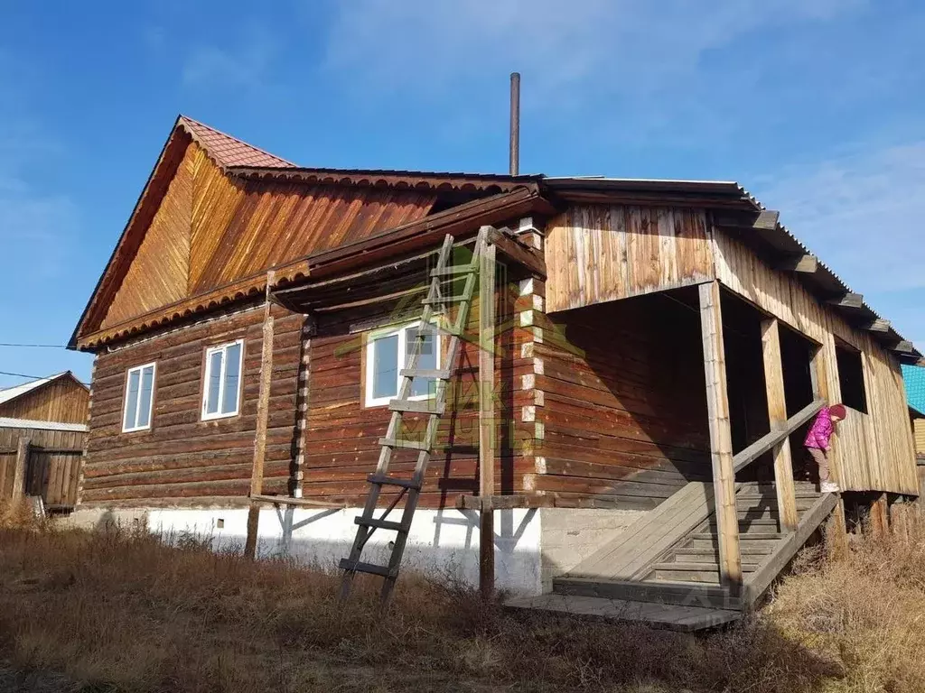 Дом в Бурятия, Улан-Удэ Брусничная ул. (94 м) - Фото 1