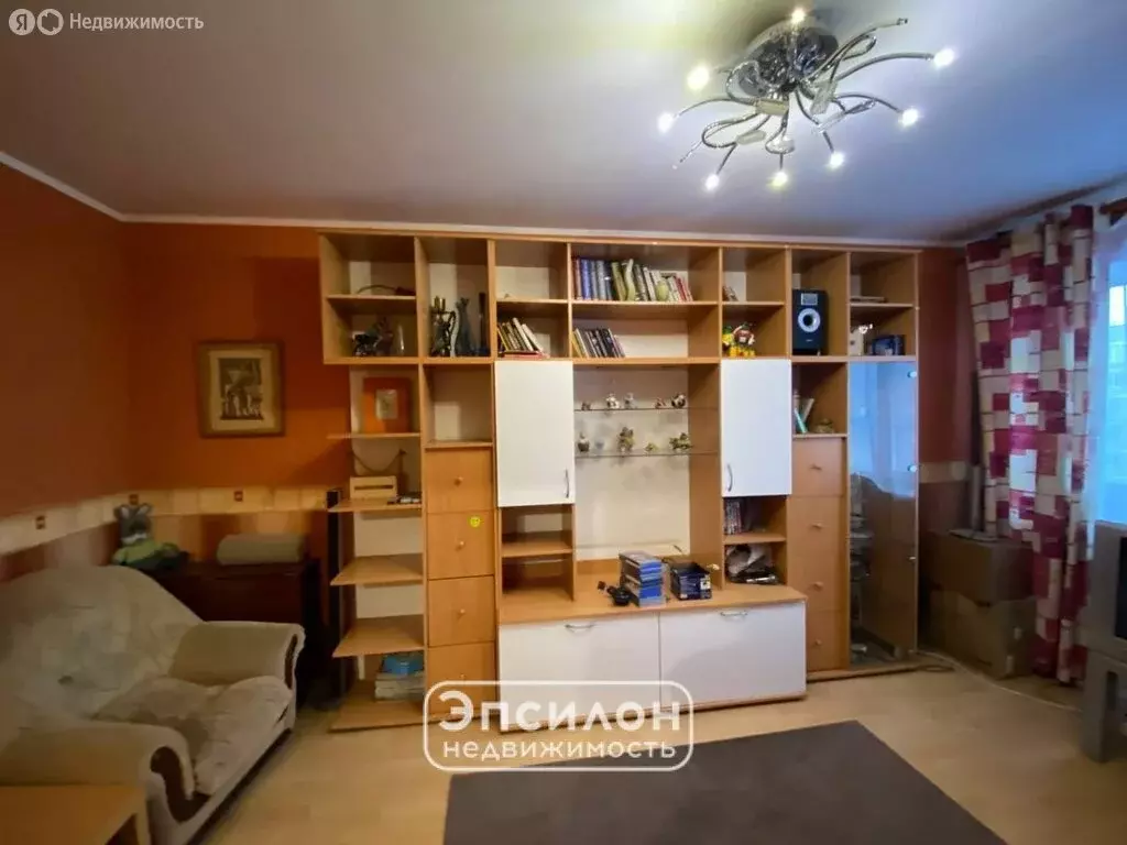 3-комнатная квартира: Курск, микрорайон Северо-Западный, проспект ... - Фото 1