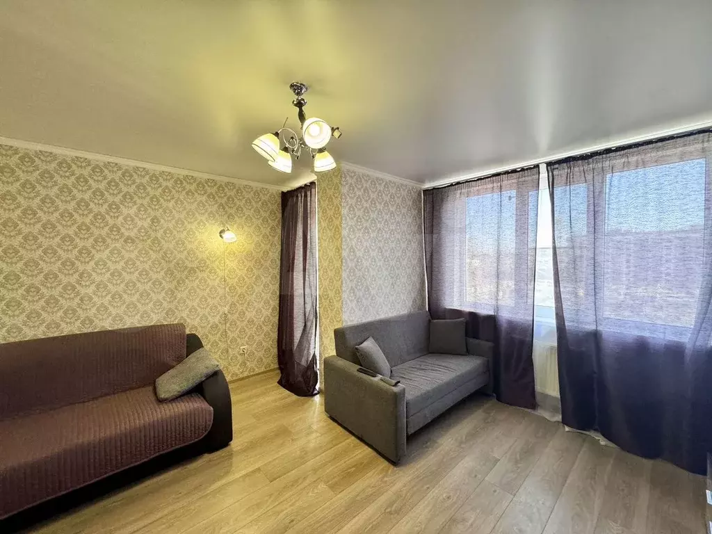 1-к. квартира, 40 м, 5/7 эт. - Фото 1