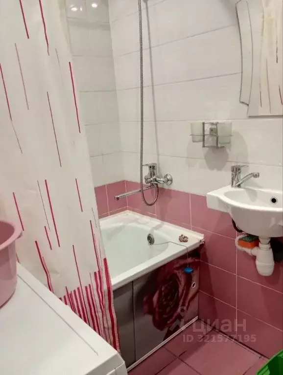 1-к кв. Нижегородская область, Нижний Новгород ул. Коммуны, 20 (35.0 ... - Фото 1