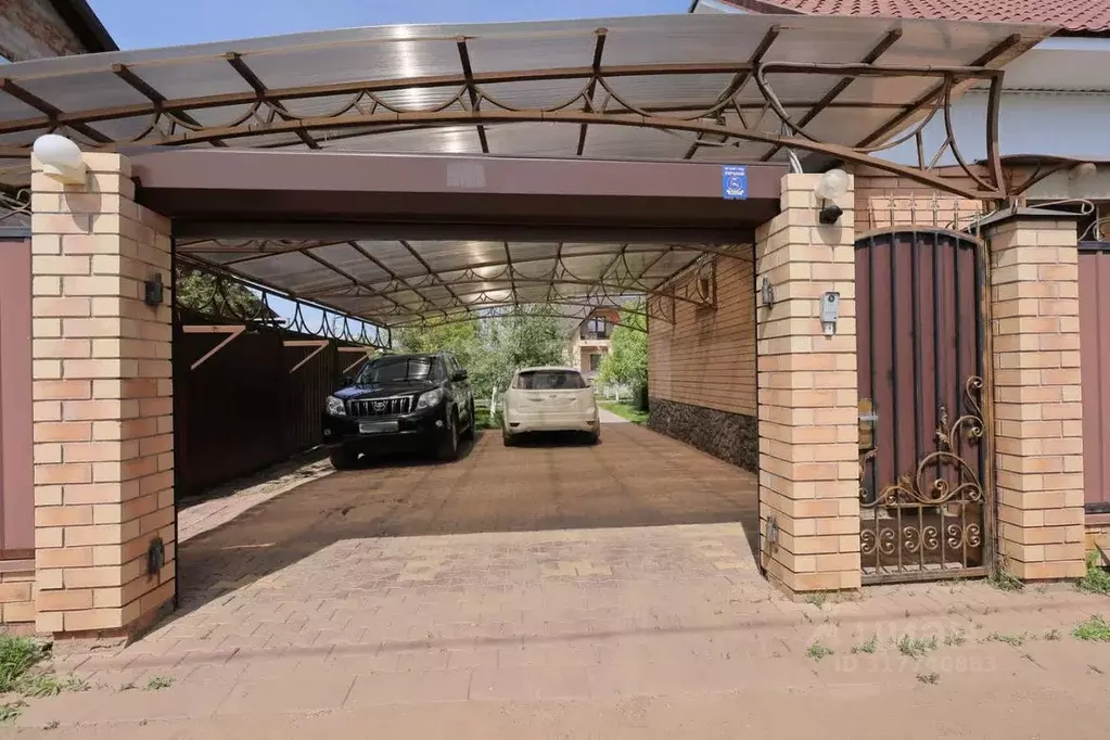 Дом в Оренбургская область, Оренбургский район, Нежинский сельсовет, ... - Фото 1