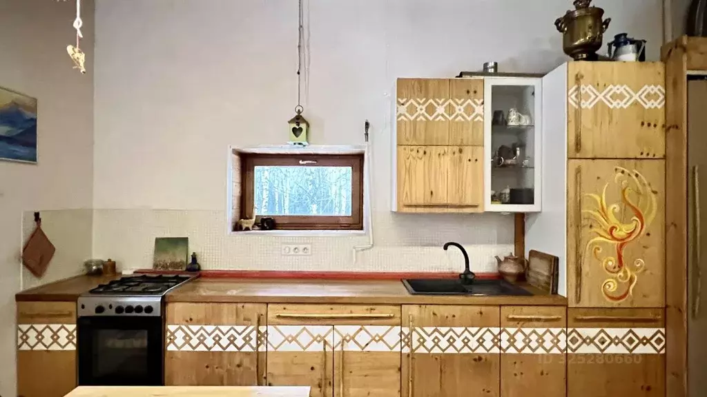 Дом в Тульская область, Ясногорский район, Иваньковское с/пос, с. ... - Фото 1