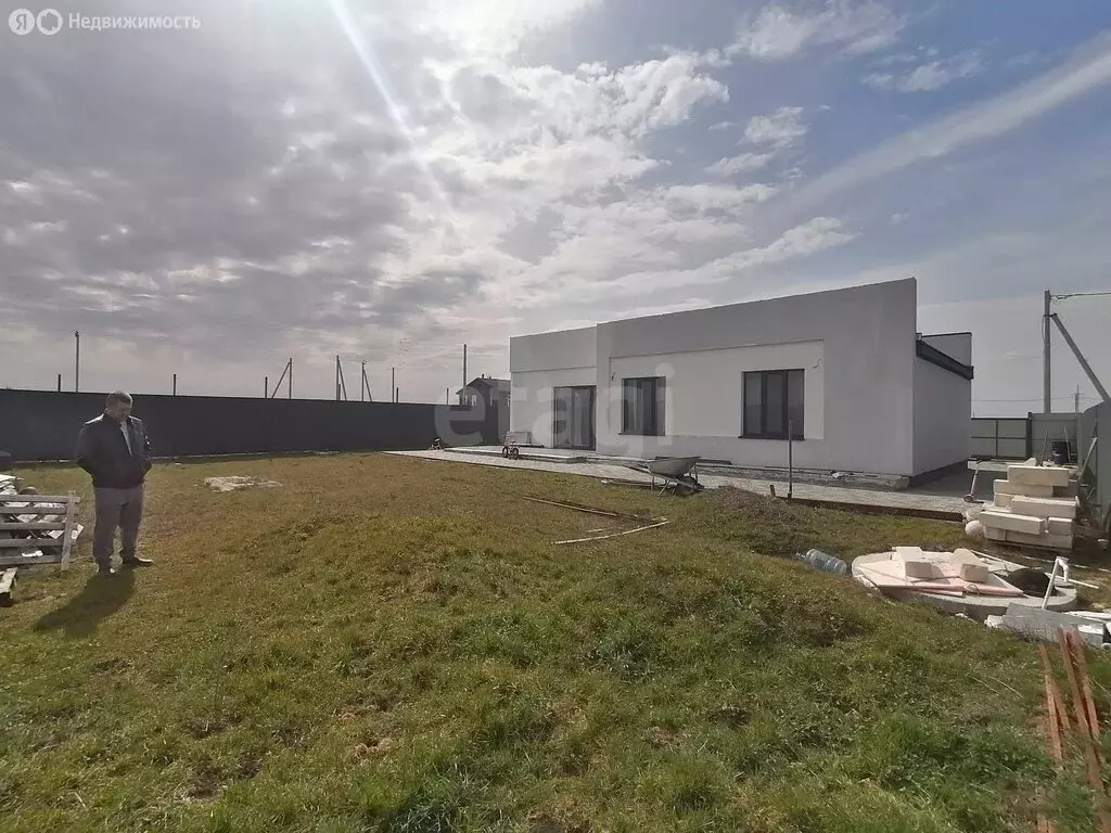 Дом в Симферопольский район, село Мирное (153.6 м) - Фото 2