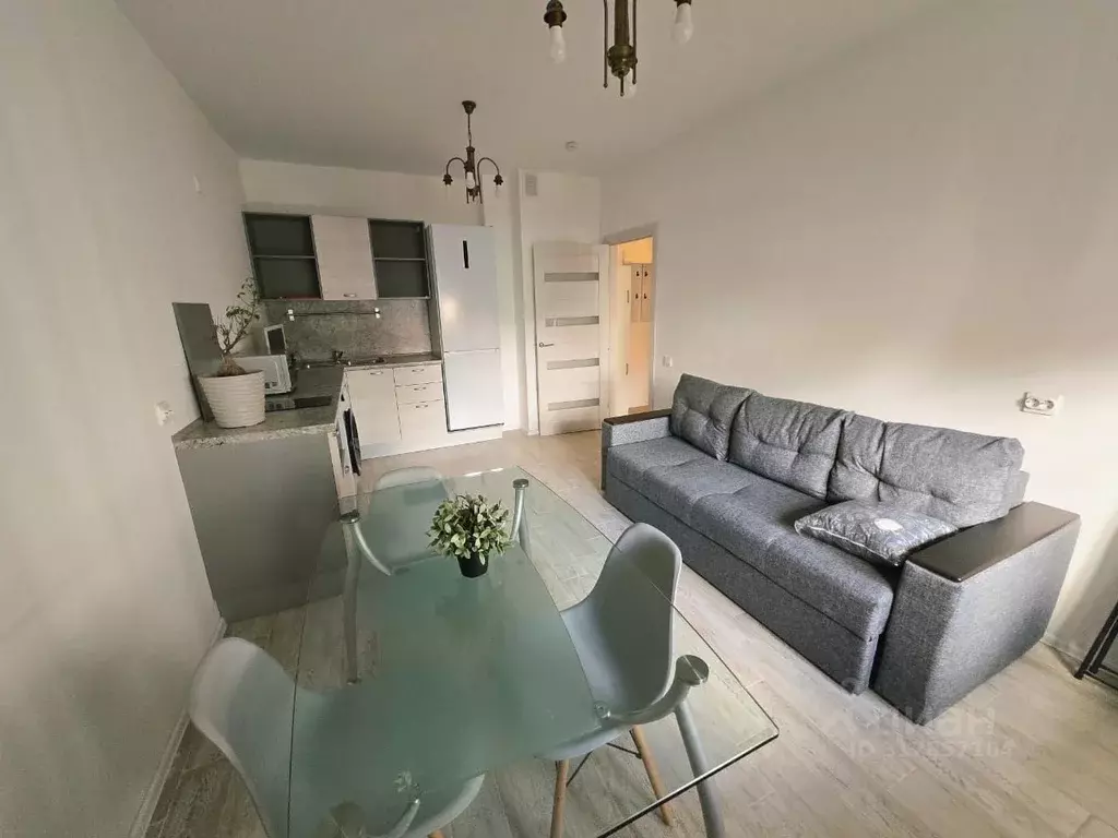 2-к кв. Москва ул. Юлиана Семенова, 8к2 (38.0 м) - Фото 0