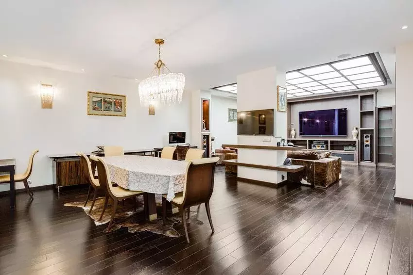 Квартира, 4 комнаты, 213 м - Фото 2