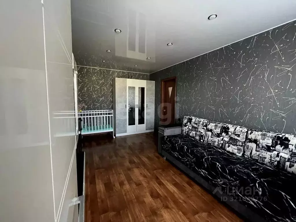 1-к кв. Псковская область, Псков ул. Кузбасской Дивизии, 44 (32.9 м) - Фото 1