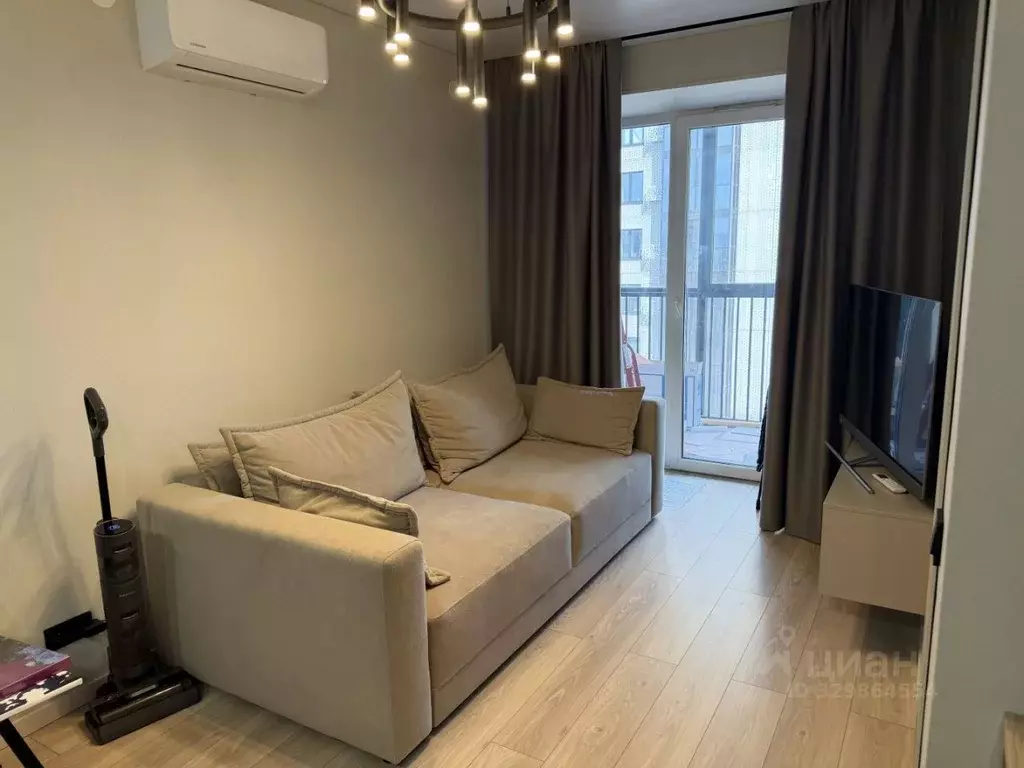 2-к кв. Красноярский край, Красноярск Караульная ул., 43/2 (33.5 м) - Фото 1