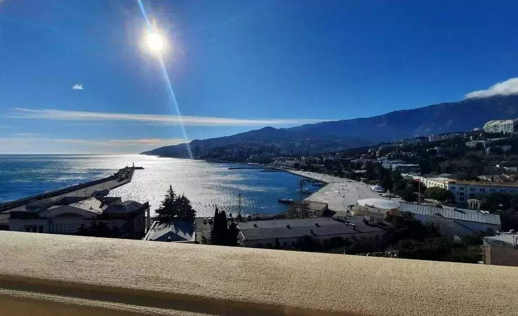 3-к кв. Крым, Ялта ул. Игнатенко, 9с1 (81.0 м) - Фото 1