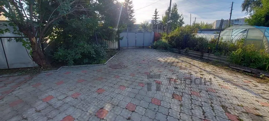 Дом в Челябинская область, Челябинск Донской пер., 4 (158 м) - Фото 0