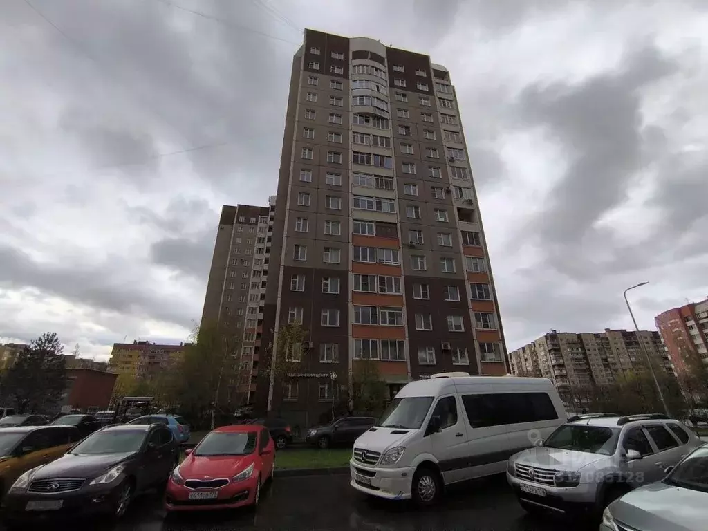 4-к кв. Санкт-Петербург просп. Кузнецова, 22к1 (113.1 м) - Фото 0