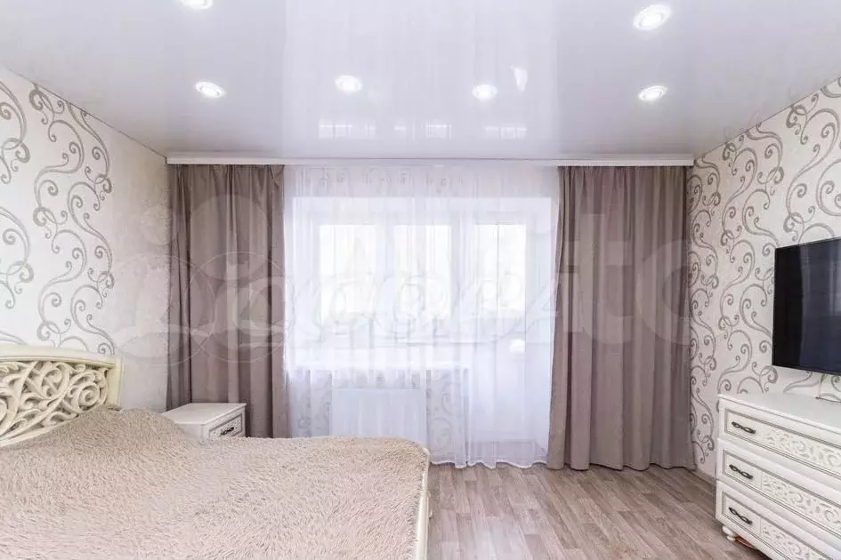 1-к. квартира, 50 м, 7/17 эт. - Фото 1