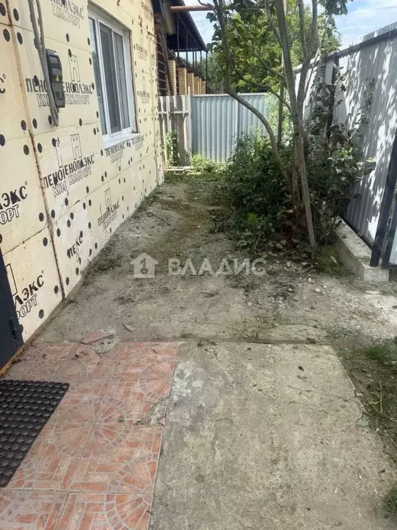 Дом в Адыгея, Майкопский район, пос. Тульский ул. Ягодная, 42 (35 м) - Фото 1