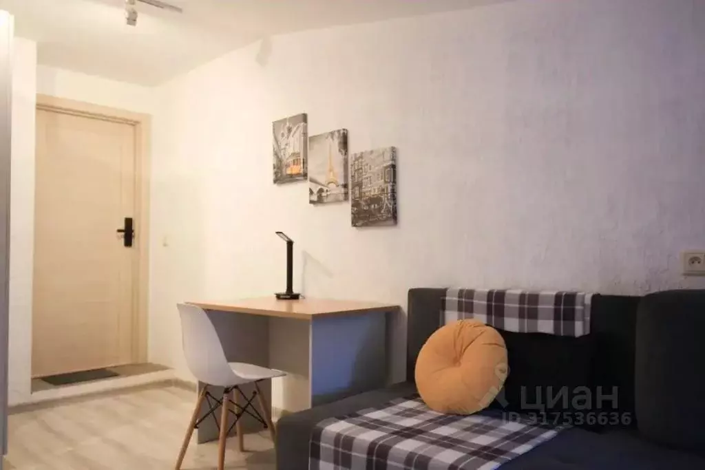 1-к кв. Татарстан, Казань ул. Гаяза Исхаки, 15 (15.0 м) - Фото 1