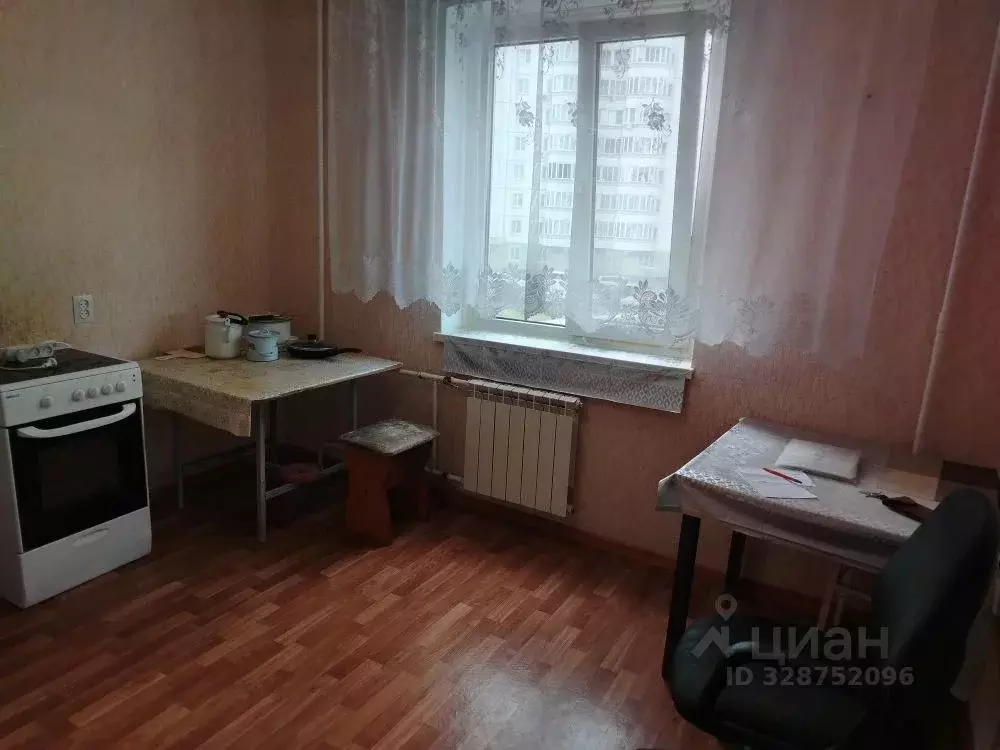 1-к кв. Курская область, Курск просп. Вячеслава Клыкова, 54 (36.0 м) - Фото 1