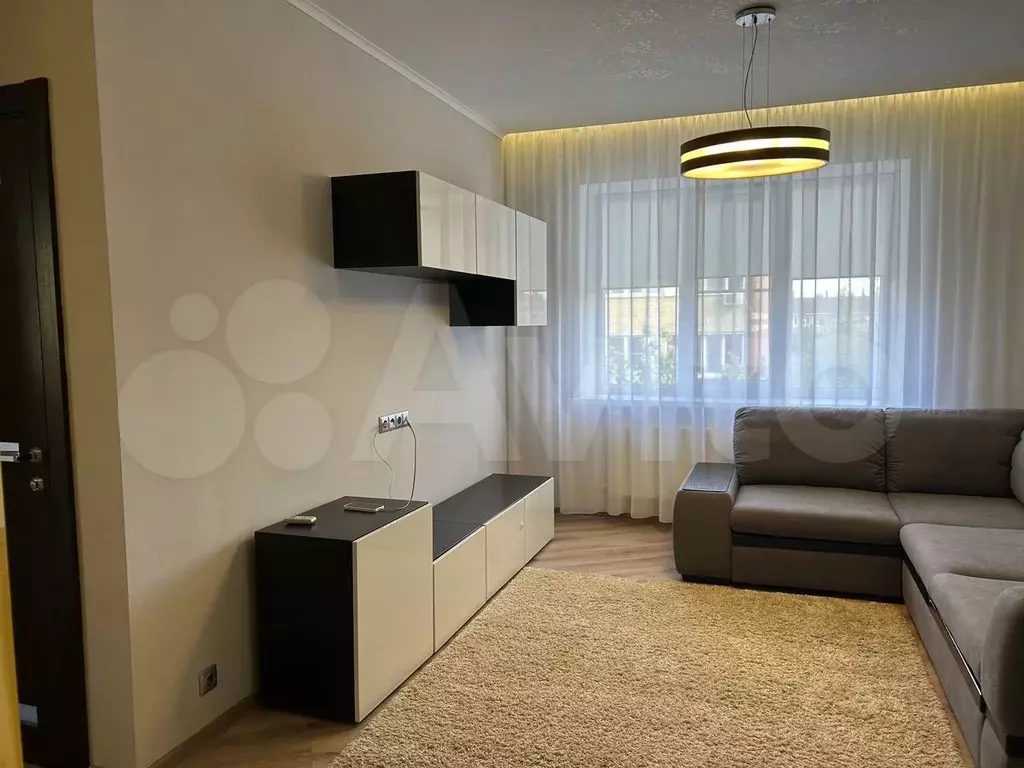 2-к. квартира, 63 м, 2/3 эт. - Фото 1