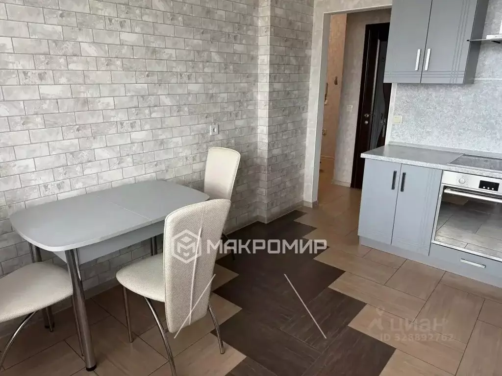 1-к кв. Брянская область, Брянск Московский просп., 154 (50.0 м) - Фото 2