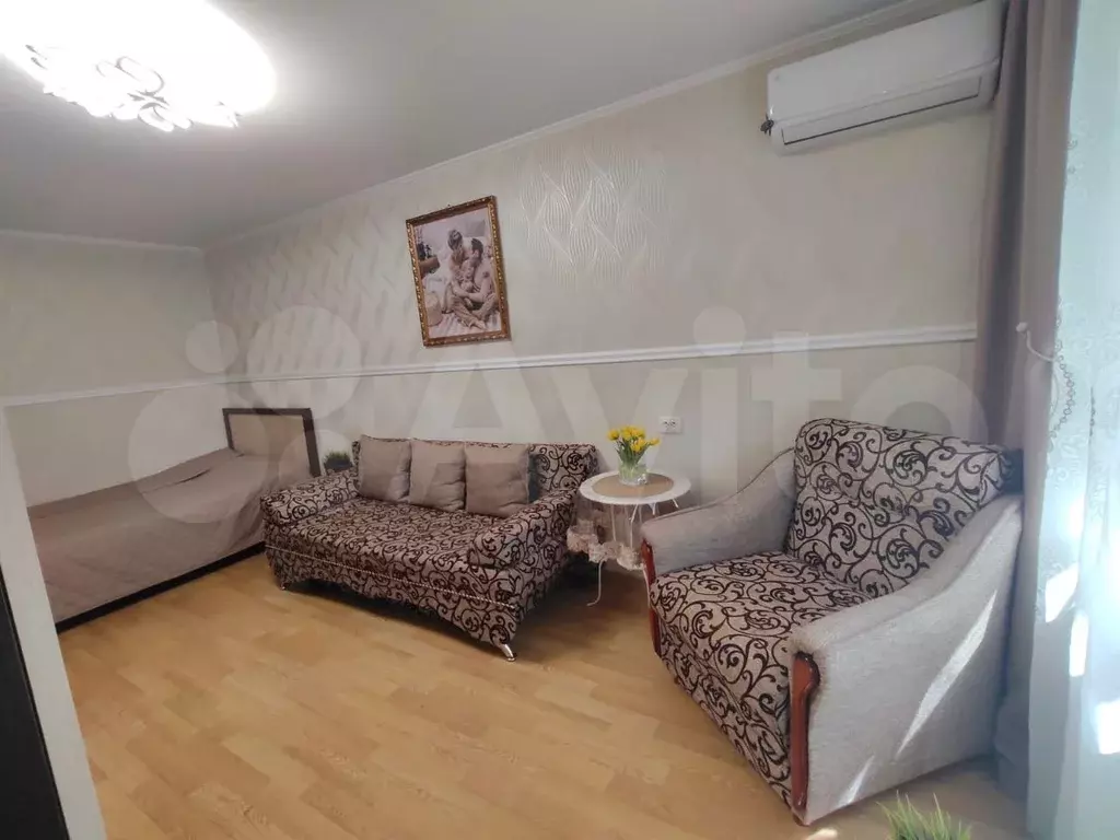 Комната 35 м в 1-к., 4/5 эт. - Фото 0