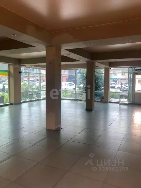 Помещение свободного назначения в Алтай, Майминский район, с. Майма ... - Фото 1