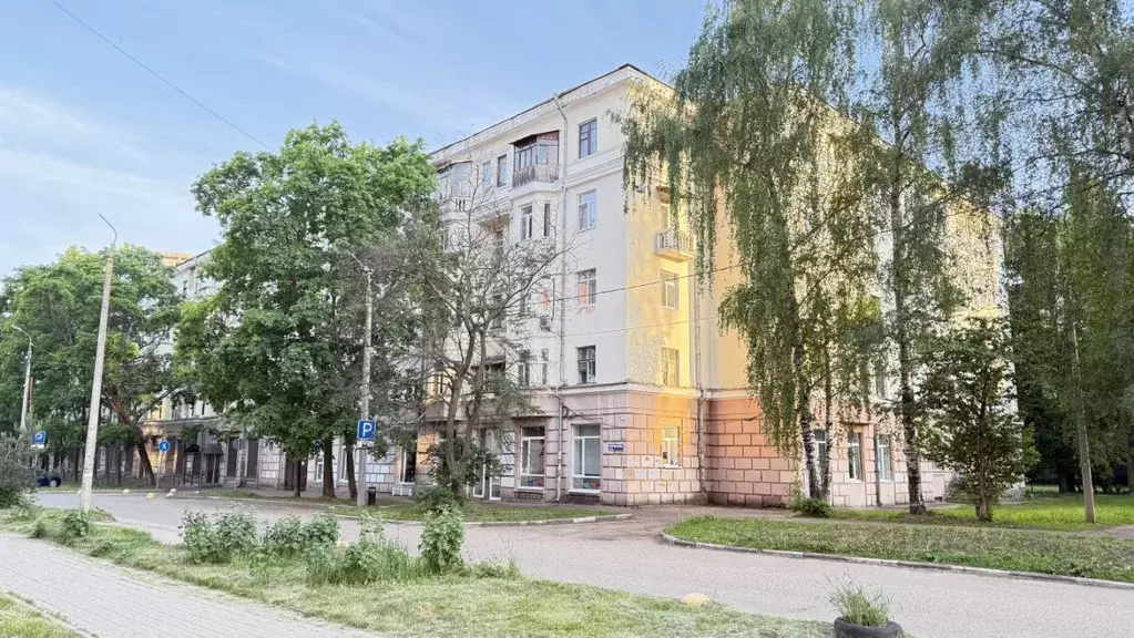 4-к кв. Ярославская область, Ярославль ул. Фурманова, 1 (74.5 м) - Фото 1